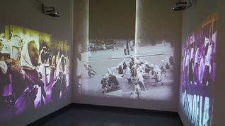 La muestra podrá visitarse de lunes a viernes de 10 a 16 y los sábados de 10 a 18. La muestra podrá visitarse de lunes a viernes de 10 a 16 y los sábados de 10 a 18.