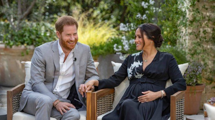 Meghan Markle, embarazada de la pequeña, junto al príncipe Harry durante la entrevista que concedieron a Oprah Winfrey. Meghan Markle, embarazada de la pequeña, junto al príncipe Harry durante la entrevista que concedieron a Oprah Winfrey.