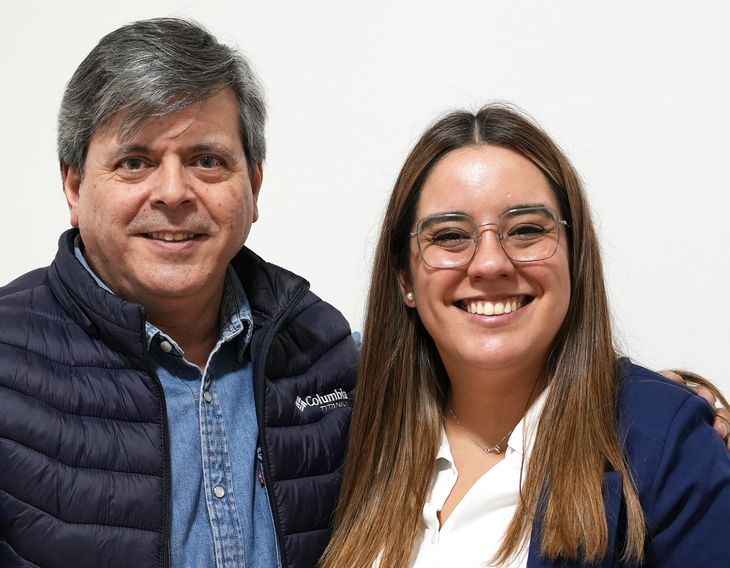 El vicegobernador radical de Santa Cruz, Leguizamón, apoyó la candidatura de Gisella Martínez para diputada nacional. El vicegobernador radical de Santa Cruz, Leguizamón, apoyó la candidatura de Gisella Martínez para diputada nacional.