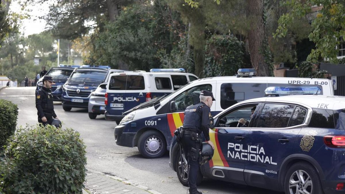 Una carta bomba explotó en la embajada de Ucrania en Madrid y dejó un herido