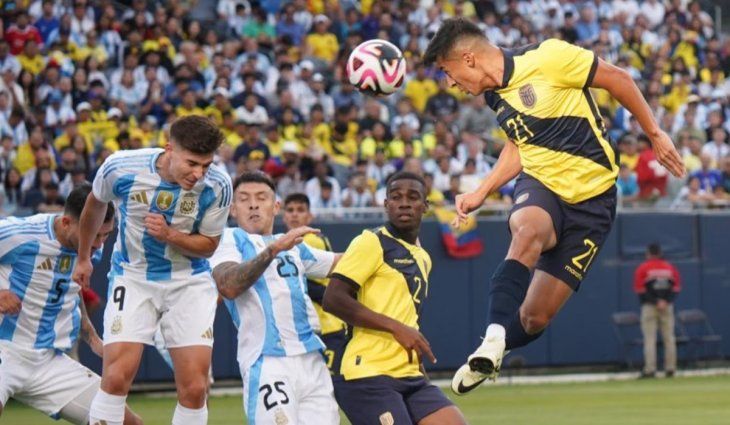 También aparecen bien posicionadas Ecuador y Paraguay, que medirán fuerzas ante equipos como Países Bajos y Marruecos, ambos con aspiraciones mundialistas.