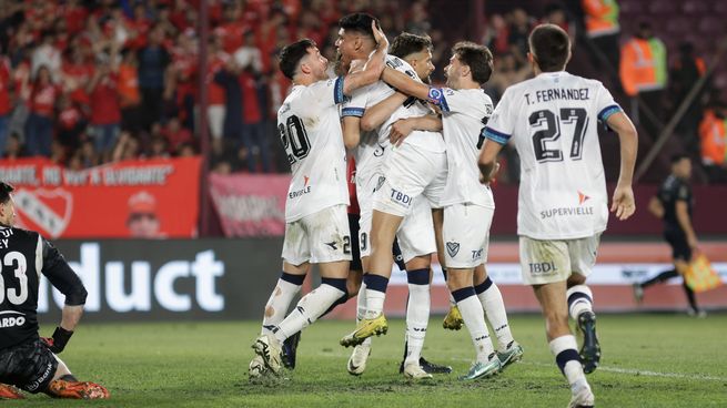 Vélez va por todo: líder de la Liga Profesional y semifinalista de la Copa Argentina.