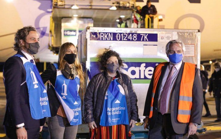 Santiago Cafiero, Cecilia Nicolini, Carla Vizzotti y Alberto Fernández.