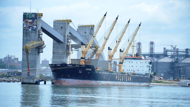 El Frente Amplio cuestionó el balance de la ANP, pese al récord de movimiento de contenedores.