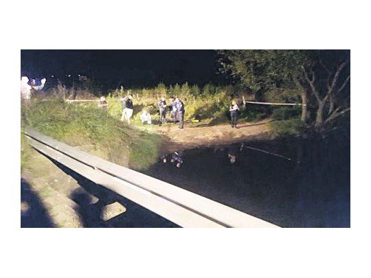 HALLAZGO. La Policía trabajó durante horas en el lugar donde se encontró el cuerpo del cardiólogo.
