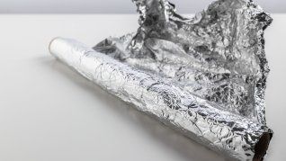 El papel aluminio puede ser el aliado ideal de tu cocina. El papel aluminio puede ser el aliado ideal de tu cocina.