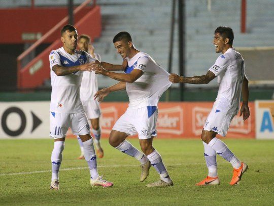 Vélez arrancó la Copa Argentina con un triunfo.