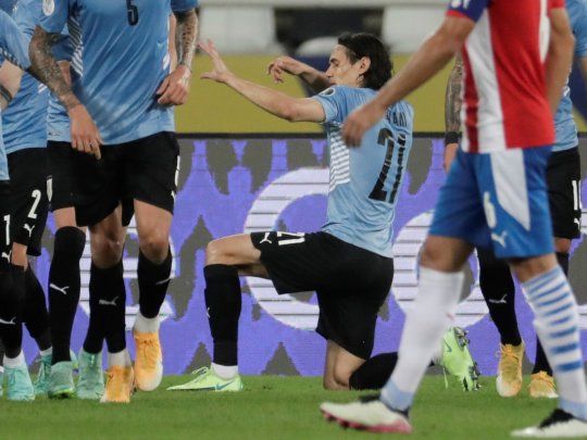 Uruguay le ganó a Paraguay en la Copa América.
