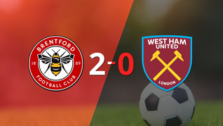 brentford marco dos veces en la victoria ante west ham united en el estadio griffin park