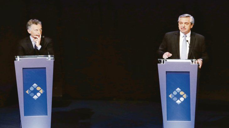 Dúo. Mauricio Macri y Alberto Fernández: como en la urnas, volvieron a polarizar al extremo el último debate presidencial. El Presidente llegó a hablar de un nuevo cruce antes del balotaje. 