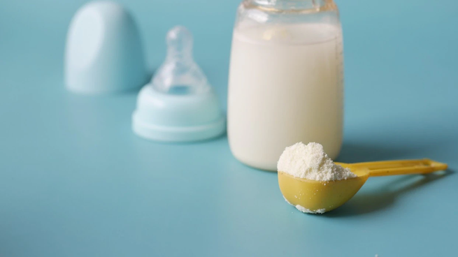 Leche de fórmula: una alternativa nutricional cuando no es posible la lactancia materna