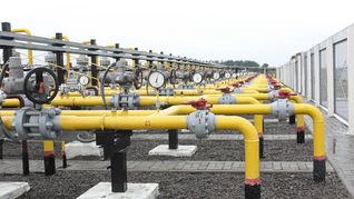 Este año, se prevé que las reservas terminen la temporada de calefacción muy por debajo de los niveles normales, lo que obligará a Europa a comprar más gas durante el verano, cuando recarga depósitos y tanques en todo el continente. Este año, se prevé que las reservas terminen la temporada de calefacción muy por debajo de los niveles normales, lo que obligará a Europa a comprar más gas durante el verano, cuando recarga depósitos y tanques en todo el continente.