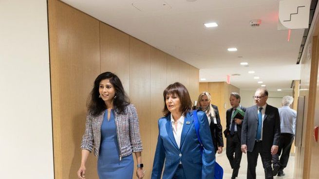 La ministra de Seguridad, Patricia Bullrich, se reunió con la primera Subdirectora Gerente del Fondo Monetario Internacional (FMI), Gita Gopinath.