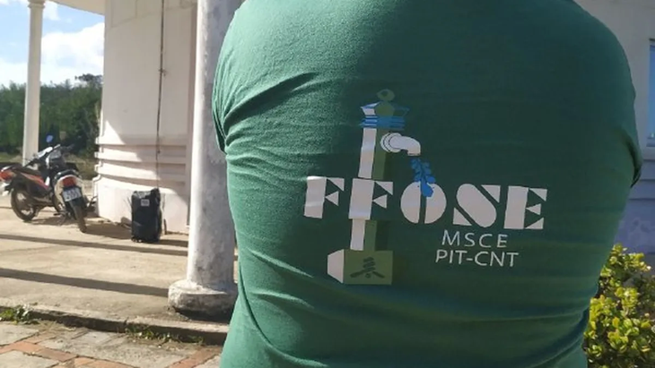 The Federation of Officials of OSE (FFOSE) calls for a long-term policy for the use of aquifer resources in Uruguay.