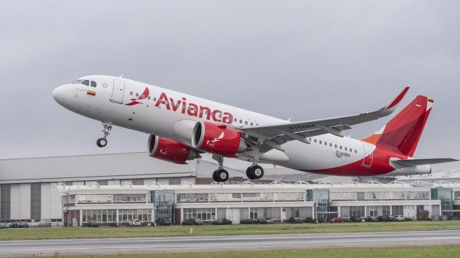 La aerolínea estará habilitada para transportar pasajeros y carga desde Colombia hacia Argentina y viceversa.
