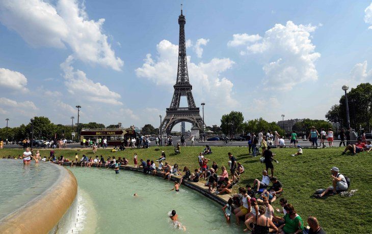 Pese a chalecos amarillos, París posee el récord de turistas extranjeros