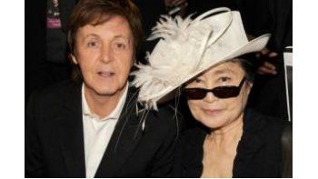 Paul McCartney y Yoko Ono