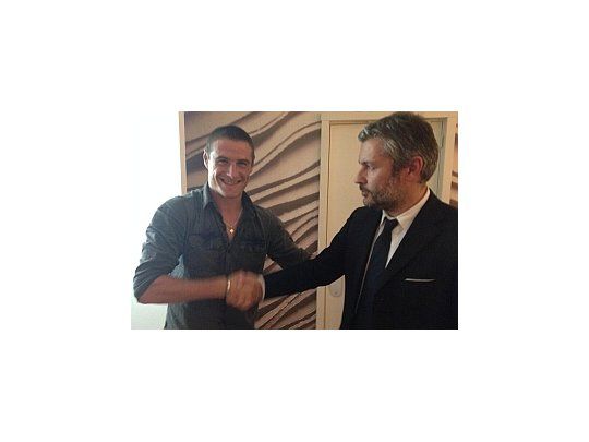 Pillud ya fue oficializado en su nuevo equipo (Foto: @HellasVeronaFC).