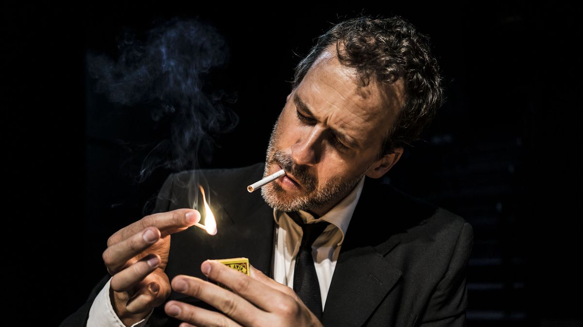 Tom Pain: from pain to laughter and about the ridiculousness of things