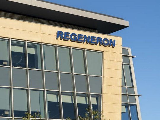 Regenerón, en conjunto con Roche, probó su tratamiento para prevenir el Covid-19 en personas que conviven con pacientes infectados.&nbsp;