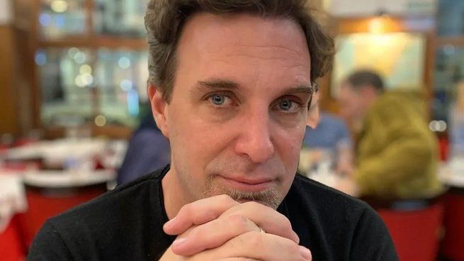 Nelson Rueda forma parte de cuatro elencos diferentes: Brutus, 600 gramos de olvido, Escarabajos y Personas, lugares y cosas.&nbsp;