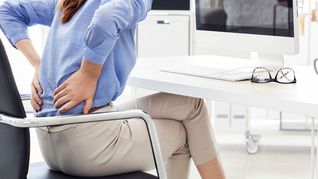 Un simple ejercicio puede ayudar a aliviar los dolores de cadera. Un simple ejercicio puede ayudar a aliviar los dolores de cadera.