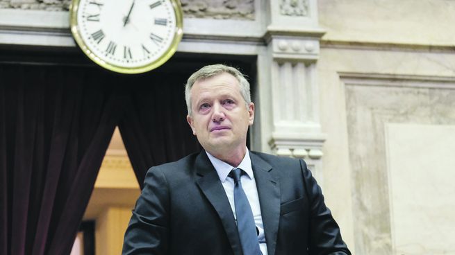pag20-monzo.jpg