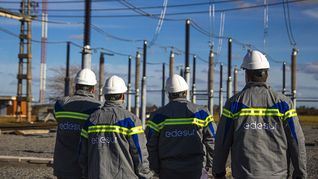 Edesur presentó balance: ganó $79.732 millones en 2023, un 29% menor comparado a 2022.