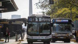 paro de colectivos: la cnrt anuncio multas para las lineas que no brinden servicio