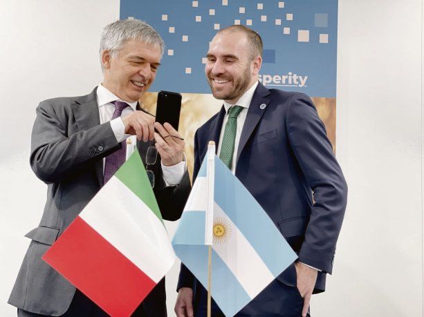 Final. Martín Guzmán se reunió ayer en Venecia con su par de Economía y Finanzas de Italia, Daniele Franco. “Cerramos el G20 con un encuentro con Italia, que este año desde la presidencia está realizando un gran trabajo por un multilateralismo renovado”, afirmó el ministro, que además participó del Foro Internacional de Cambio Climático.
