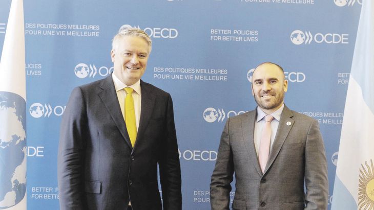 París. Martín Guzmán se reunió con el secretario general de la OCDE