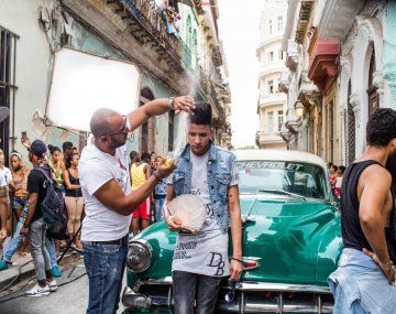 El gobierno cubano obligará a los músicos y artistas locales a profesionalizarse.