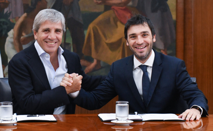 Luis Caputo e Ignacio Torres. Luis Caputo e Ignacio Torres.