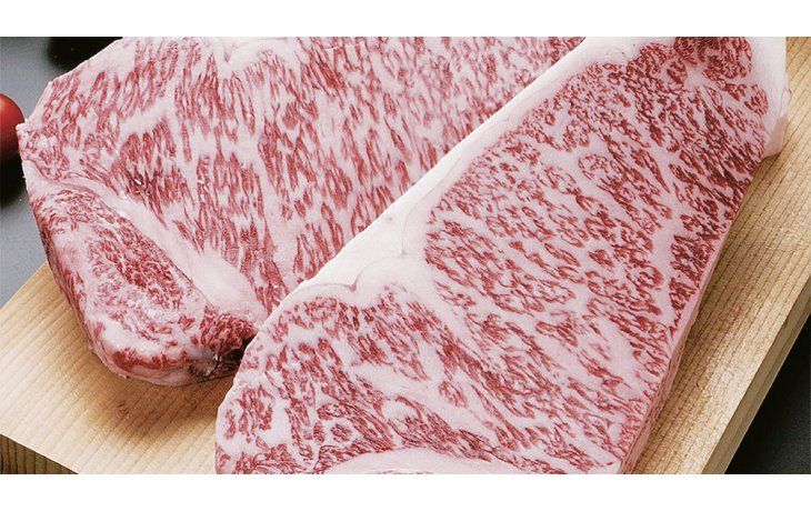 ámbito.com | Exclusiva. La carne wagyu presenta un color más rosado, con muchas vetas de grasa intramuscular que le da el apodo de “marmolada”.