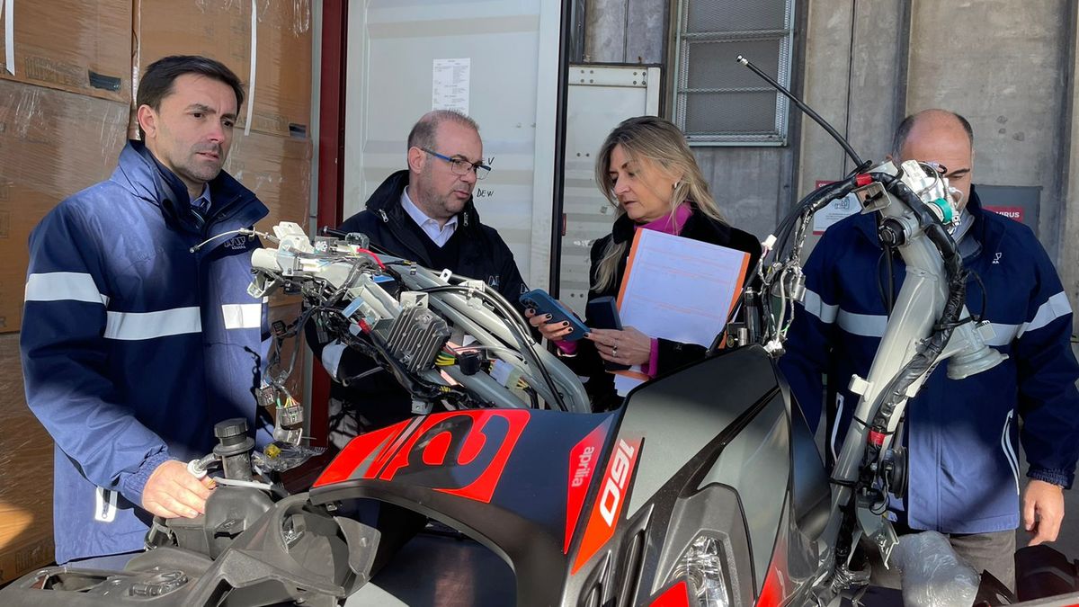 Aduana detectó irregularidades en importación de motos