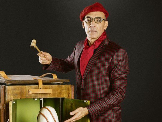 El Equilibrista. Mauricio Dayub vuelve mañana con su obra al teatro Chacarean, que representará todo el fin de semana.