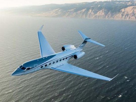 Avión de Jeff Bezos. 
