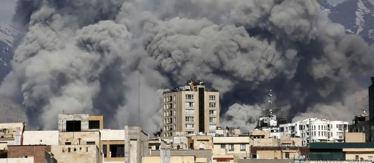 Tras el ataque conjunto del sábado, Irán respondió con represalias en Israel, Bahrein, Emiratos Árabes Unidos, Kuwait, Qatar y Arabia Saudita. Tras el ataque conjunto del sábado, Irán respondió con represalias en Israel, Bahrein, Emiratos Árabes Unidos, Kuwait, Qatar y Arabia Saudita.