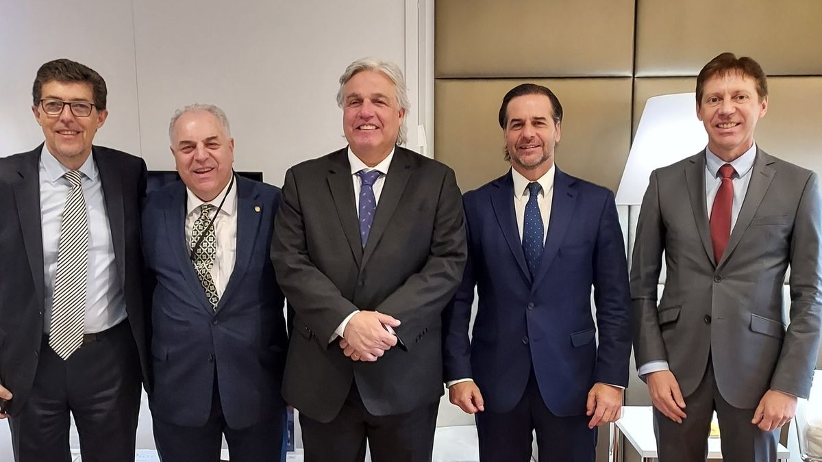 Lacalle Pou met in France with about 130 businessmen to promote Uruguayan meat