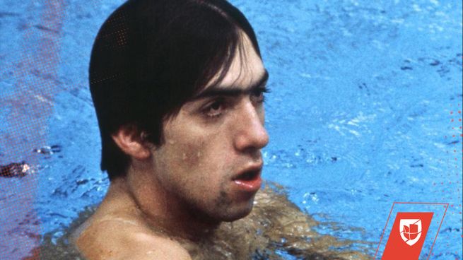 Felipe El Tibio Muñoz obtiene en 1968 oro olímpico en 200 m pecho.