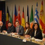 La iniciativa fue convocada por el Instituto Universitario Isaac Abarbanel, en el marco del Centro de Excelencia Jean Monnet René Cassin y con el patrocinio de la Unión Europea. La iniciativa fue convocada por el Instituto Universitario Isaac Abarbanel, en el marco del Centro de Excelencia Jean Monnet René Cassin y con el patrocinio de la Unión Europea.