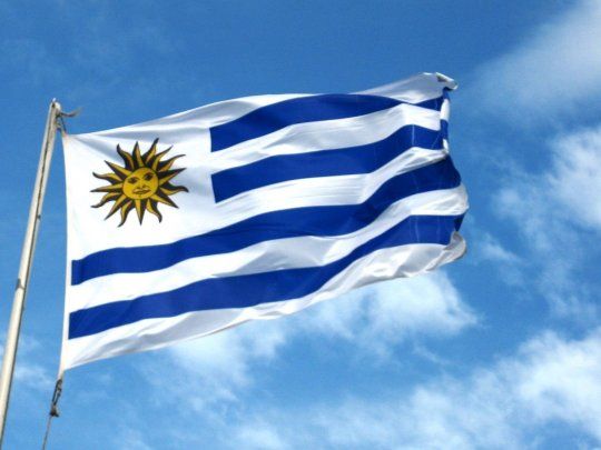 Uruguay Bandera.jpg