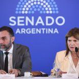 Patricia Bullrich ultima negociaciones en la previa de la sesión por la reforma laboral. Patricia Bullrich ultima negociaciones en la previa de la sesión por la reforma laboral.