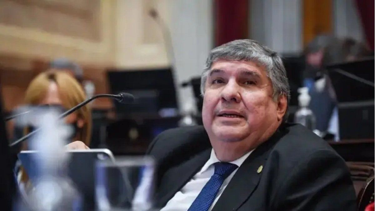 Mayans fue trasladado en avión sanitario desde Formosa a Capital