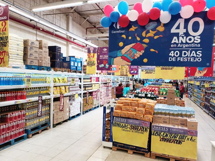 mil Estragos patrón Carrefour lanza 40 días de promociones para festejar sus 40 años en  Argentina