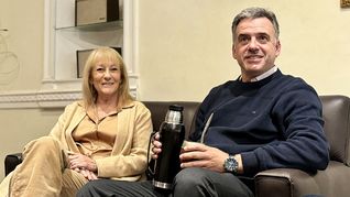 Yamandú Orsi y Carolina Cosse volvieron a la Huella de Seregni para reunirse con Fernando Pereira.