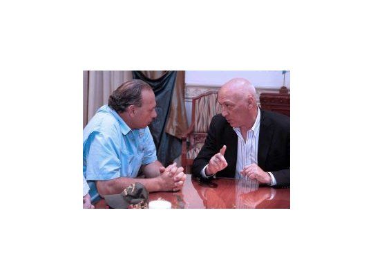 Berni y Bonfatti durante la reunión que mantuvieron en Santa Fe.