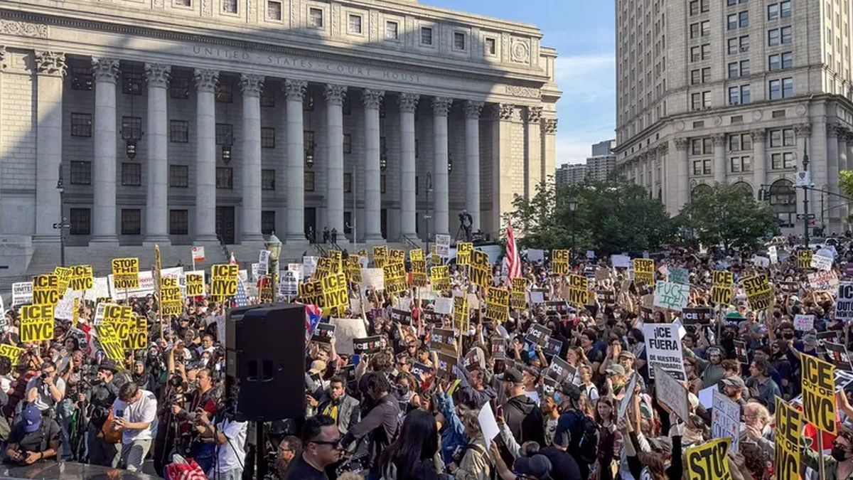 The protests against the migratory raids of Donald Trump are extended in the US