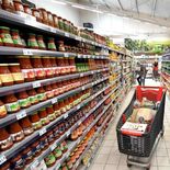 Supermercados y autoservicios: más de un tercio de los empresarios considera que su situación comercial es mala.