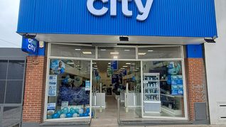 OnCity tiene más de 200 sucursales . OnCity tiene más de 200 sucursales .